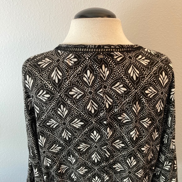 Rip Curl Black Print Boho Drawstring Waist Blouse Size Large - Picture 8 of 11